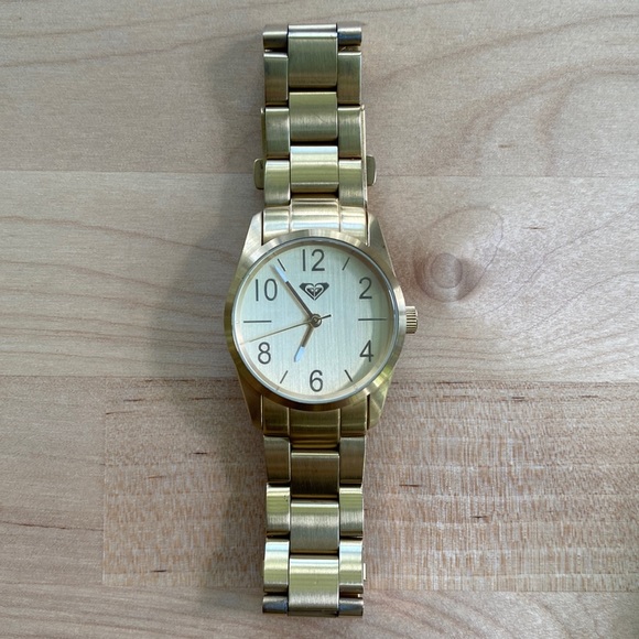 Roxy Downtown watch. Gold, used in good condition. No battery/box. - Picture 2 of 6